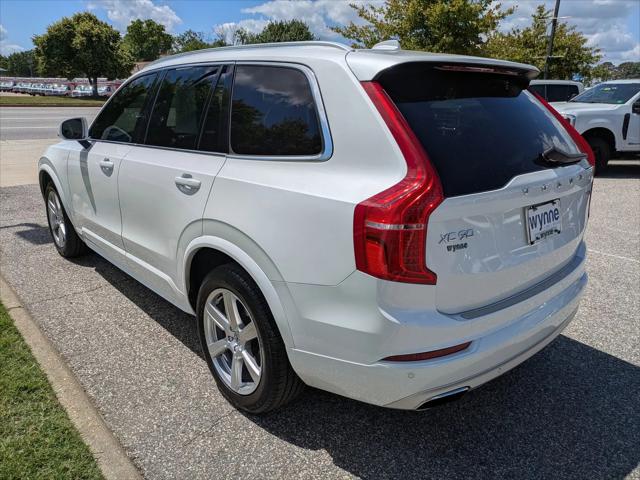 2020 Volvo XC90 T6 Momentum 7 Passenger