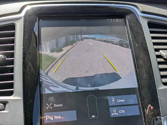 2020 Volvo XC90 T6 Momentum 7 Passenger