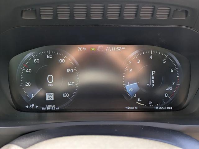 2020 Volvo XC90 T6 Momentum 7 Passenger
