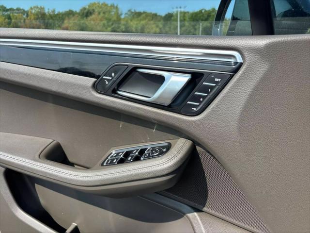 2015 Porsche Macan S