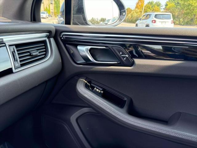 2015 Porsche Macan S