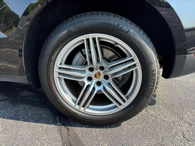2015 Porsche Macan S