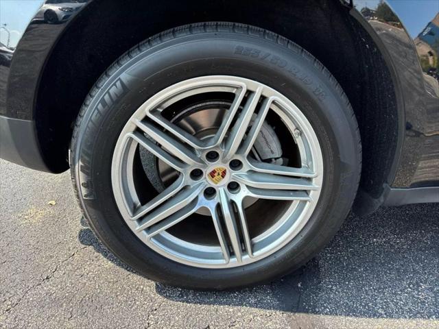 2015 Porsche Macan S