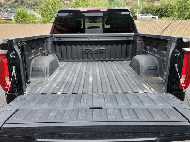 2022 GMC Sierra 1500 Limited 4WD Crew Cab Short Box SLT