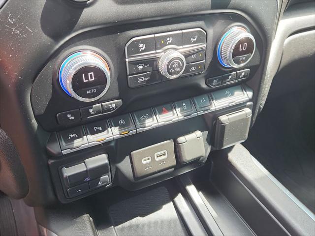 2022 GMC Sierra 1500 Limited 4WD Crew Cab Short Box SLT