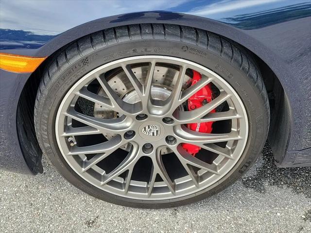 2017 Porsche 911 Carrera 4S