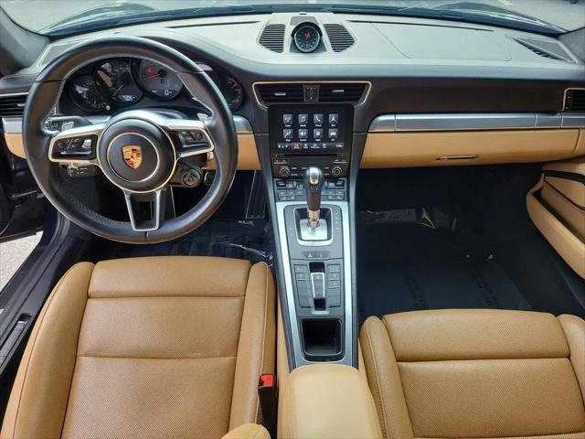 2017 Porsche 911 Carrera 4S