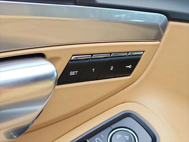 2017 Porsche 911 Carrera 4S