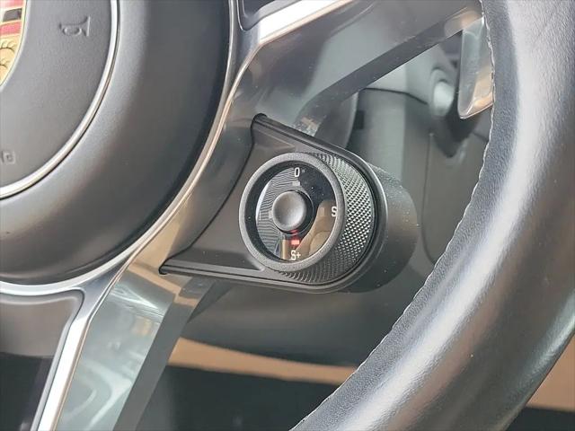 2017 Porsche 911 Carrera 4S