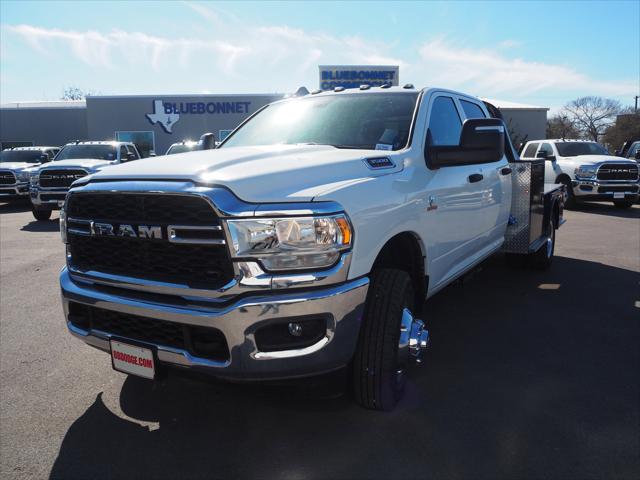 2024 RAM Ram 3500 Chassis Cab RAM 3500 TRADESMAN CREW CAB CHASSIS 4X4 60 CA