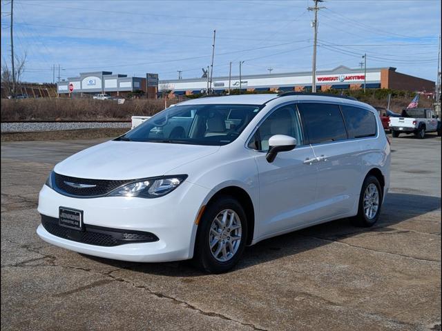2021 Chrysler Voyager LXI