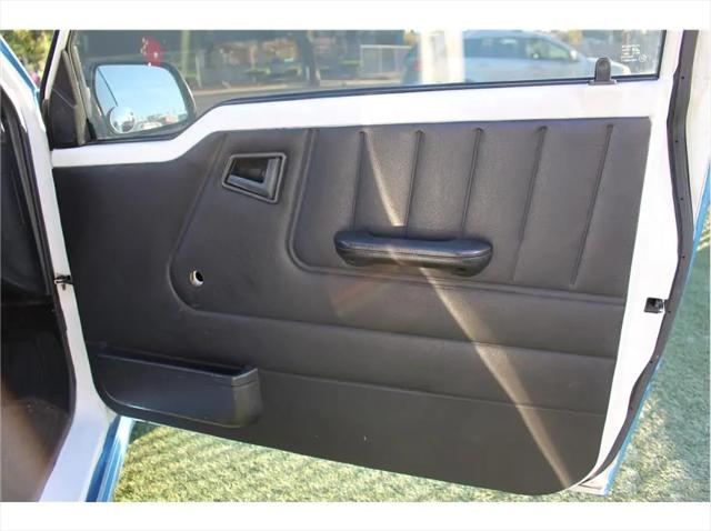 1998 Chevrolet Tracker Base CMI