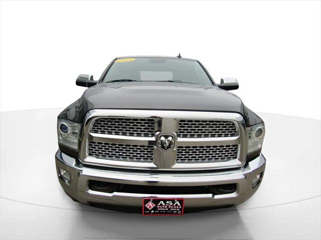 2015 RAM 2500 Laramie 2015 RAM 2500 Laramie
