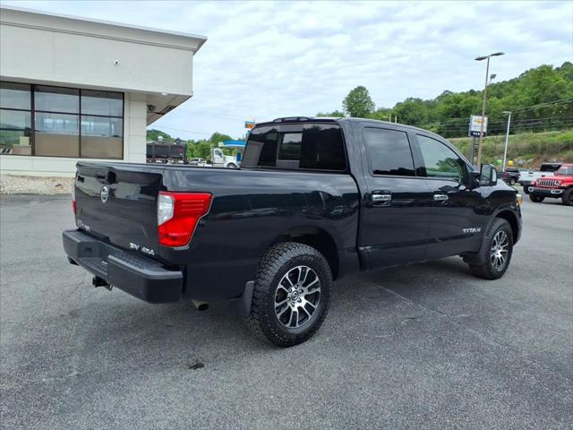 2021 Nissan TITAN Crew Cab SV 4x4