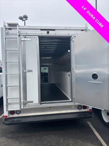 2024 Ford E-450 Cutaway Base