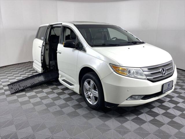 2013 Honda Odyssey Touring for sale in Phoenix, AZ