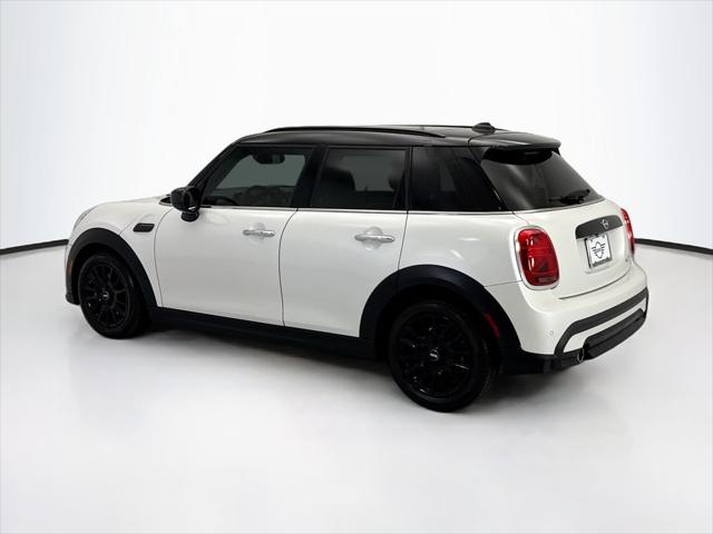 2024 MINI Hardtop Cooper