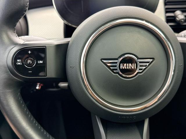 2024 MINI Hardtop Cooper
