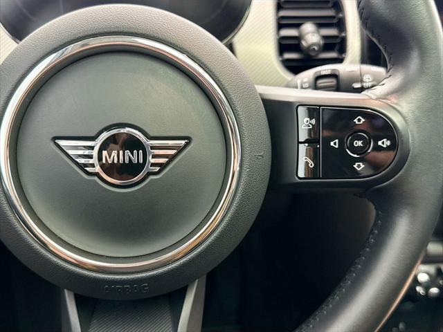 2024 MINI Hardtop Cooper