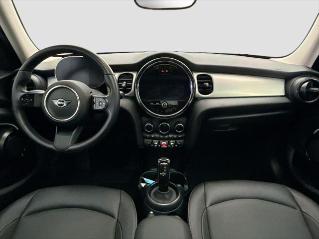 2024 MINI Hardtop Cooper