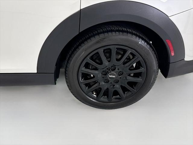 2024 MINI Hardtop Cooper
