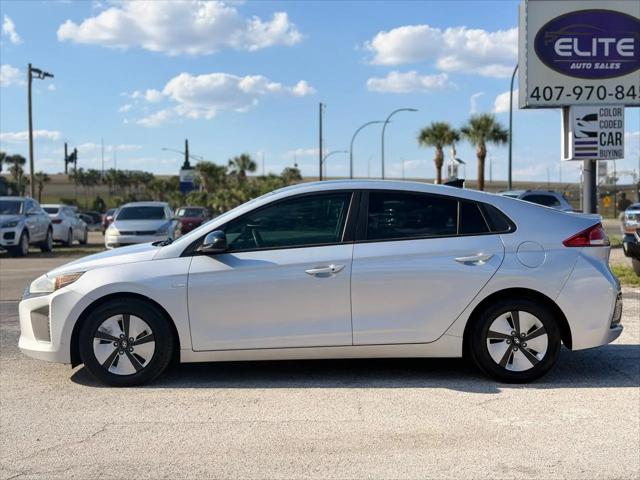 2017 Hyundai IONIQ Hybrid Blue