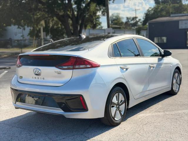 2017 Hyundai IONIQ Hybrid Blue