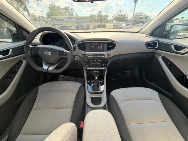 2017 Hyundai IONIQ Hybrid Blue