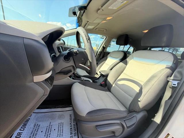 2017 Hyundai IONIQ Hybrid Blue
