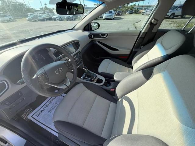 2017 Hyundai IONIQ Hybrid Blue