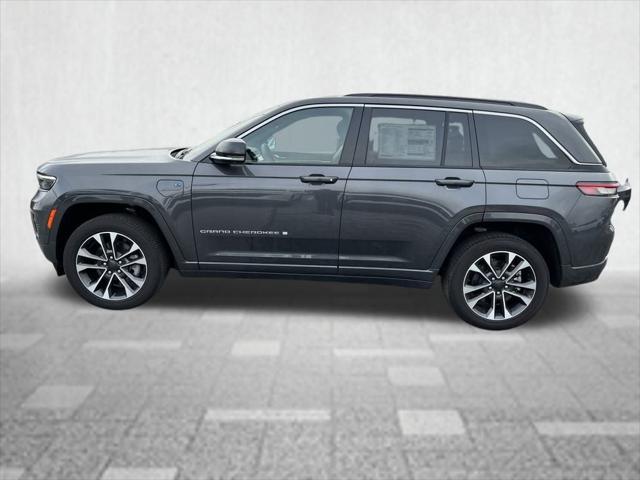 2024 Jeep Grand Cherokee 4xe GRAND CHEROKEE OVERLAND 4xe 2024 Jeep Grand Cherokee 4xe GRAND CHEROKEE OVERLAND 4xe