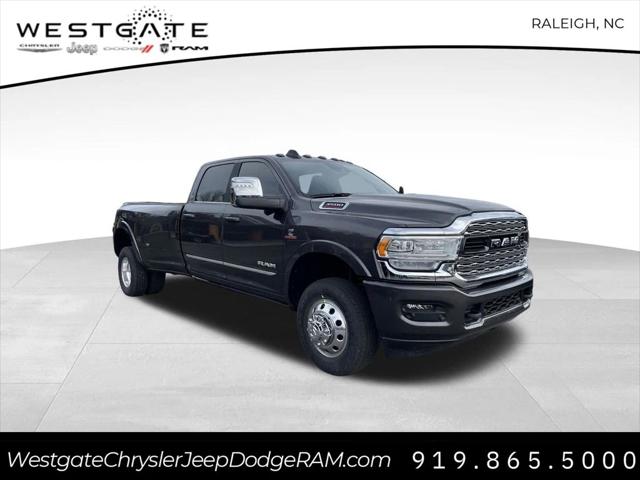2024 RAM Ram 3500 RAM 3500 LIMITED CREW CAB 4X4 8 BOX