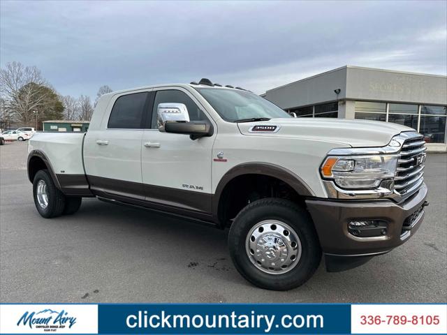 2024 RAM Ram 3500 RAM 3500 LIMITED LONGHORN MEGA CAB 4X4 64 BOX