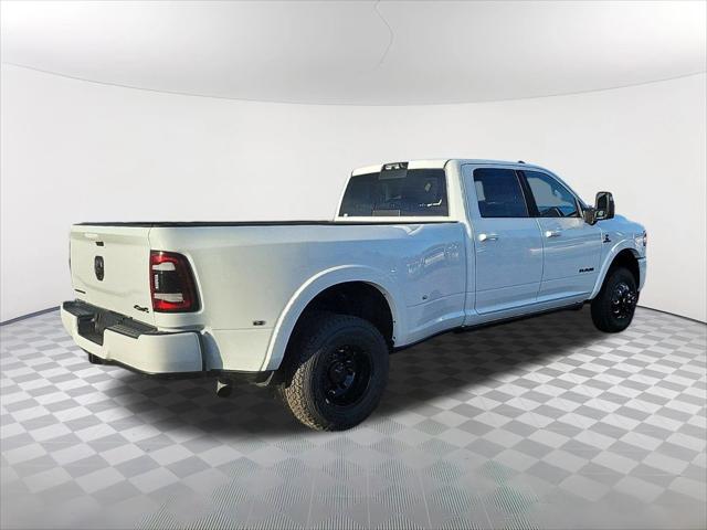 2024 RAM Ram 3500 RAM 3500 LIMITED CREW CAB 4X4 8 BOX