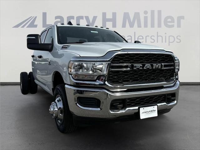 2024 RAM Ram 3500 Chassis Cab RAM 3500 TRADESMAN CREW CAB CHASSIS 4X4 60 CA