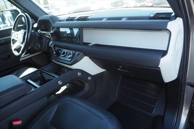 2021 Land Rover Defender 110 SE