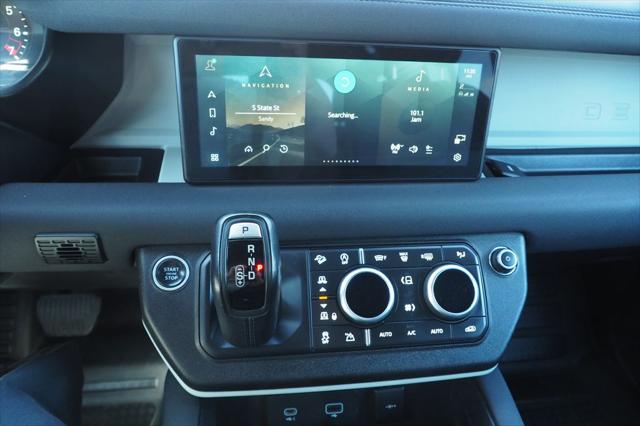 2021 Land Rover Defender 110 SE