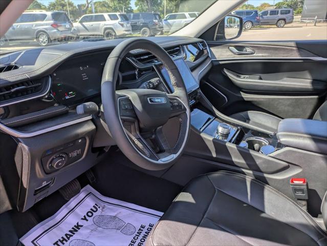 2022 Jeep Grand Cherokee 4xe Limited 4x4 2022 Jeep Grand Cherokee 4xe Limited 4x4