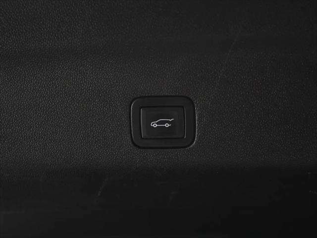 2023 GMC Yukon 4WD Denali