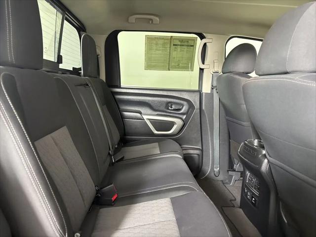 2021 Nissan Titan Crew Cab SV 4x4