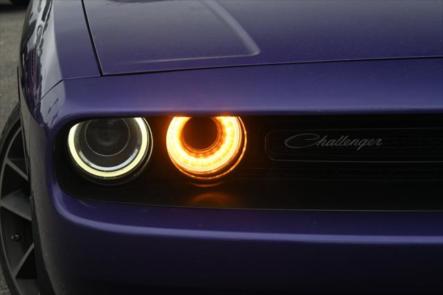 2016 Dodge Challenger 392 Hemi Scat Pack Shaker