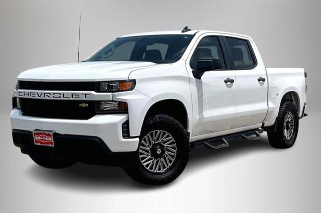 2020 Chevrolet Silverado 1500 4WD Crew Cab Short Bed Custom