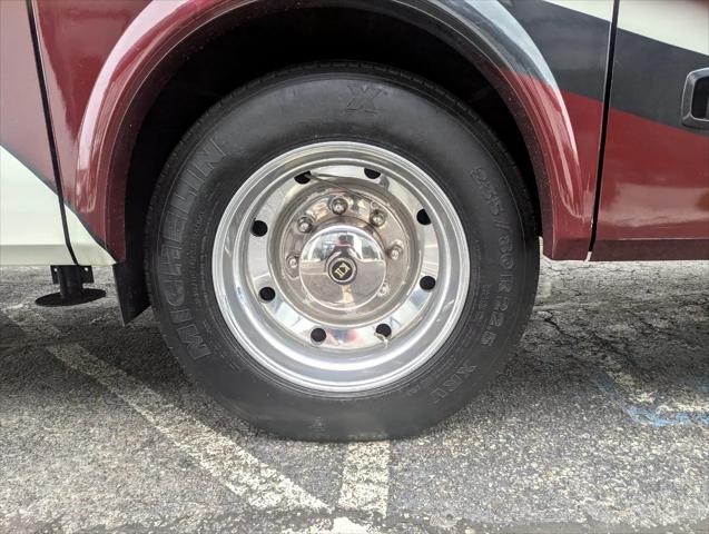 2015 Ford F-53 Unknown