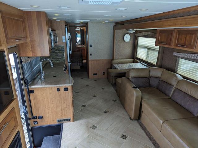 2015 Ford F-53 Motorhome