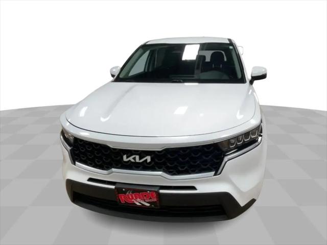 2022 Kia Sorento LX