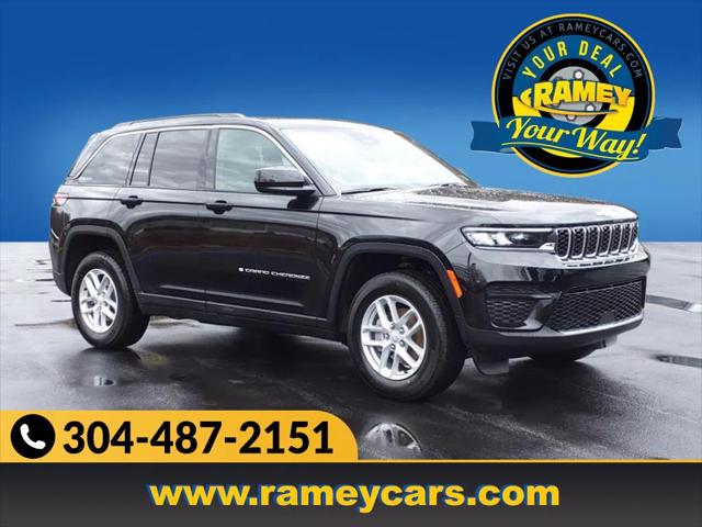 2024 Jeep Grand Cherokee GRAND CHEROKEE LAREDO X 4X4