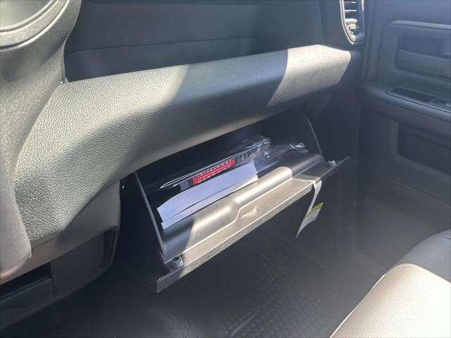 2022 RAM 2500 Tradesman Regular Cab 4x4 8 Box