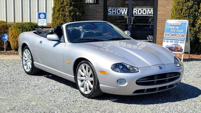 2006 Jaguar XK8 Standard