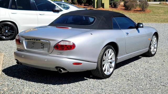 2006 Jaguar XK8 Standard