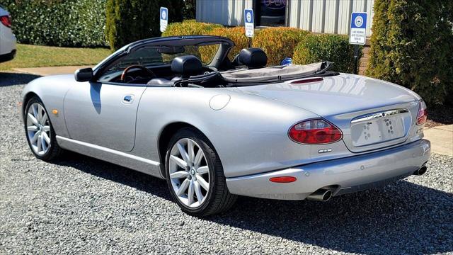 2006 Jaguar XK8 Standard